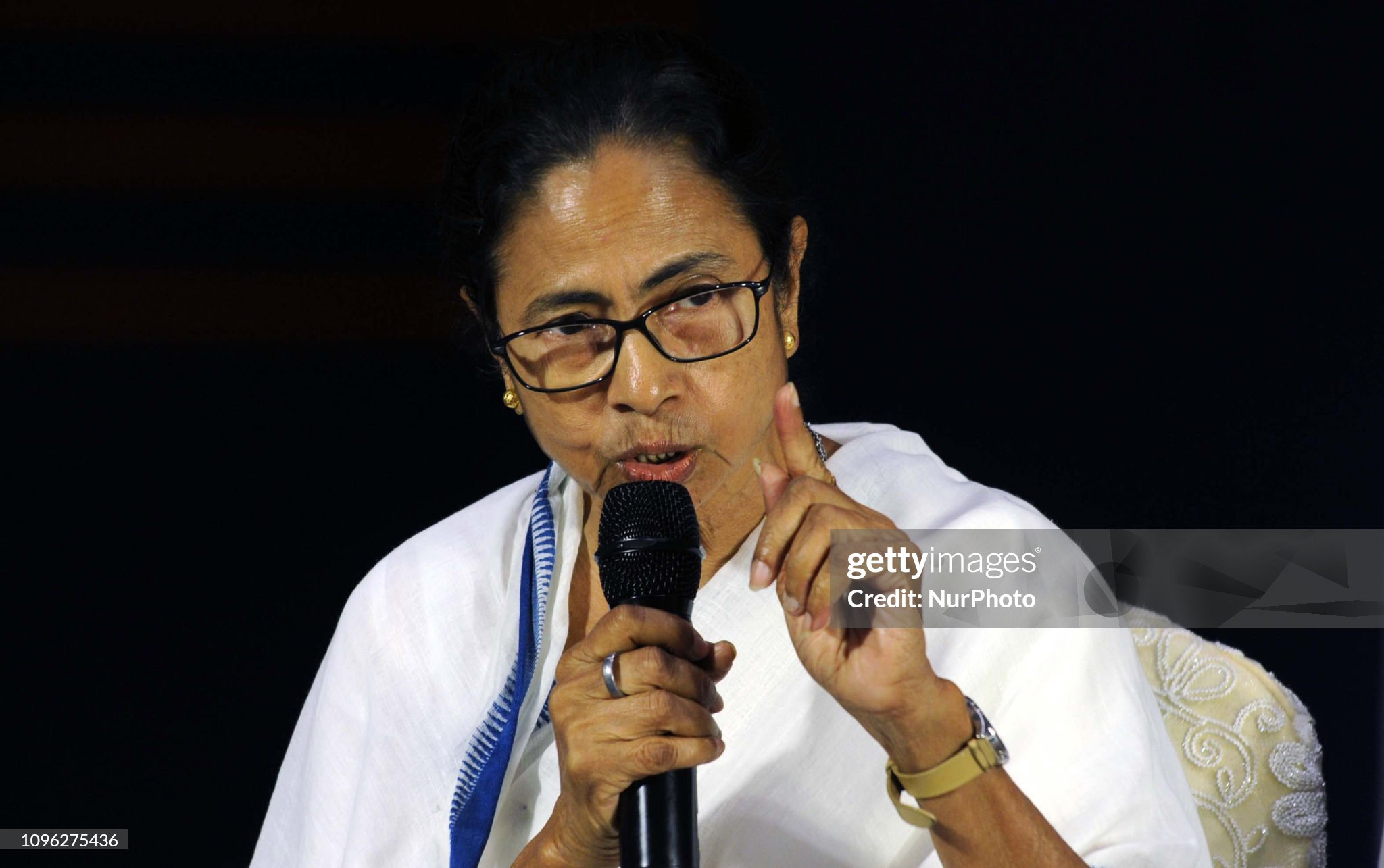 बंगाल चुनाव: ममता बनर्जी का बीजेपी पर तीखा हमला, बोलीं-चुनाव खत्म होते ही बंद हो जाएंगी गैस और नकद योजनाएं