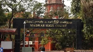 मंदिरों में VIP दर्शन पर मद्रास हाईकोर्ट की सख्त टिप्पणी, कहा- भगवान की नजर में सभी समान