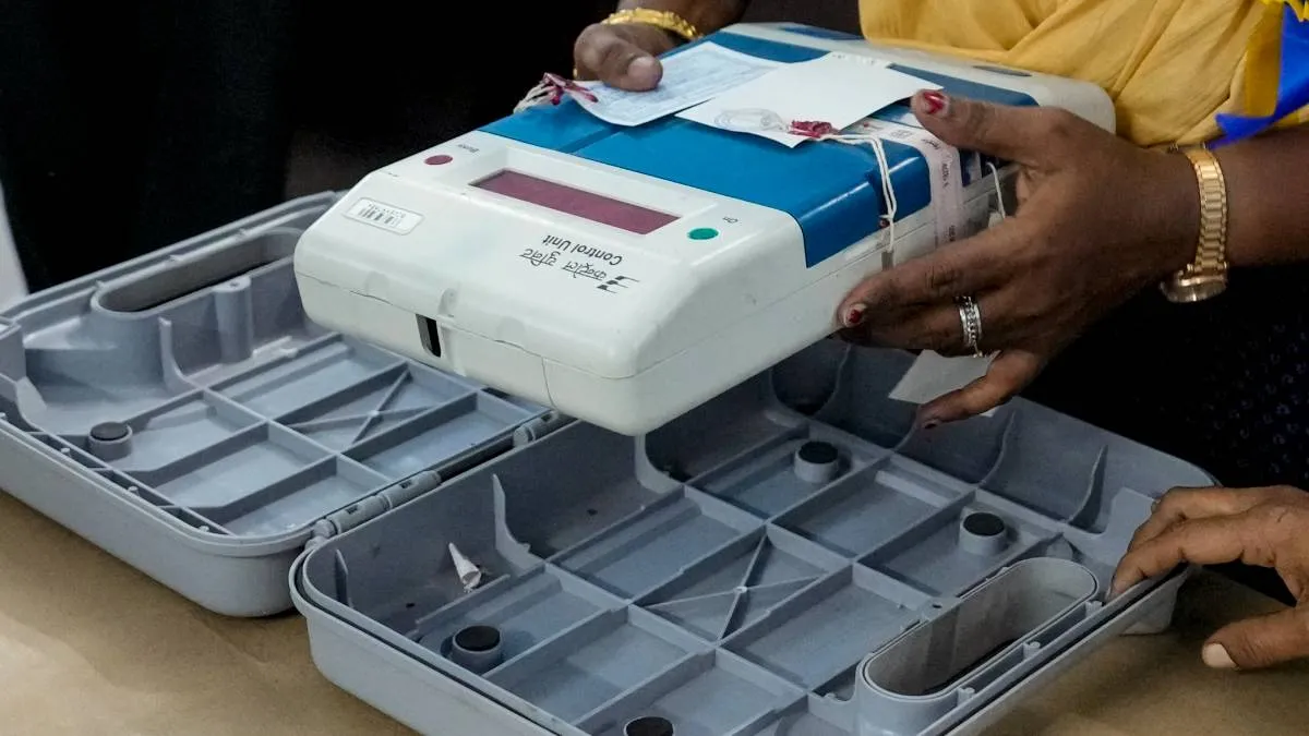 पंजाब में बैलेट पेपर से ही होंगे निकाय चुनाव, EVM की मांग वाली याचिका हाई कोर्ट ने खारिज की