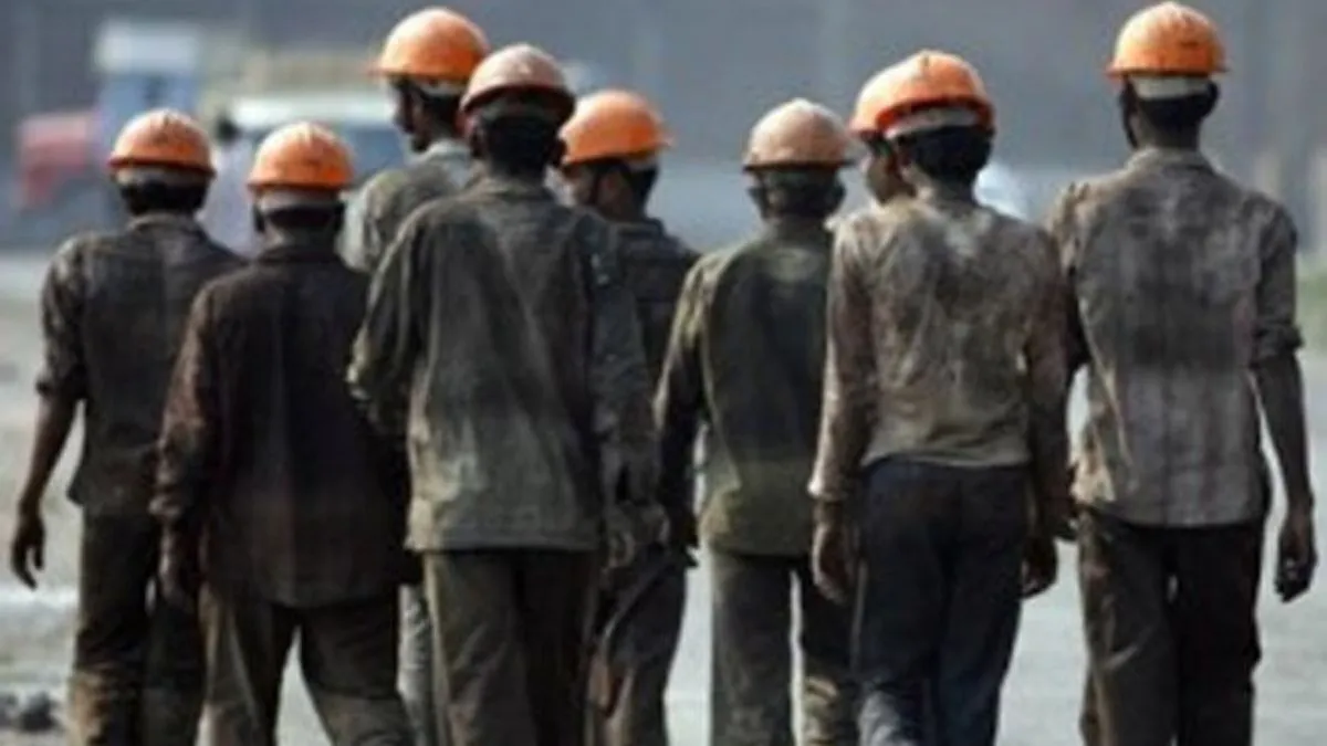 छत्तीसगढ़ में ‘ई-श्रम साथी’ ऐप लॉन्च: मजदूरों को घर बैठे नौकरी और योजनाओं की जानकारी