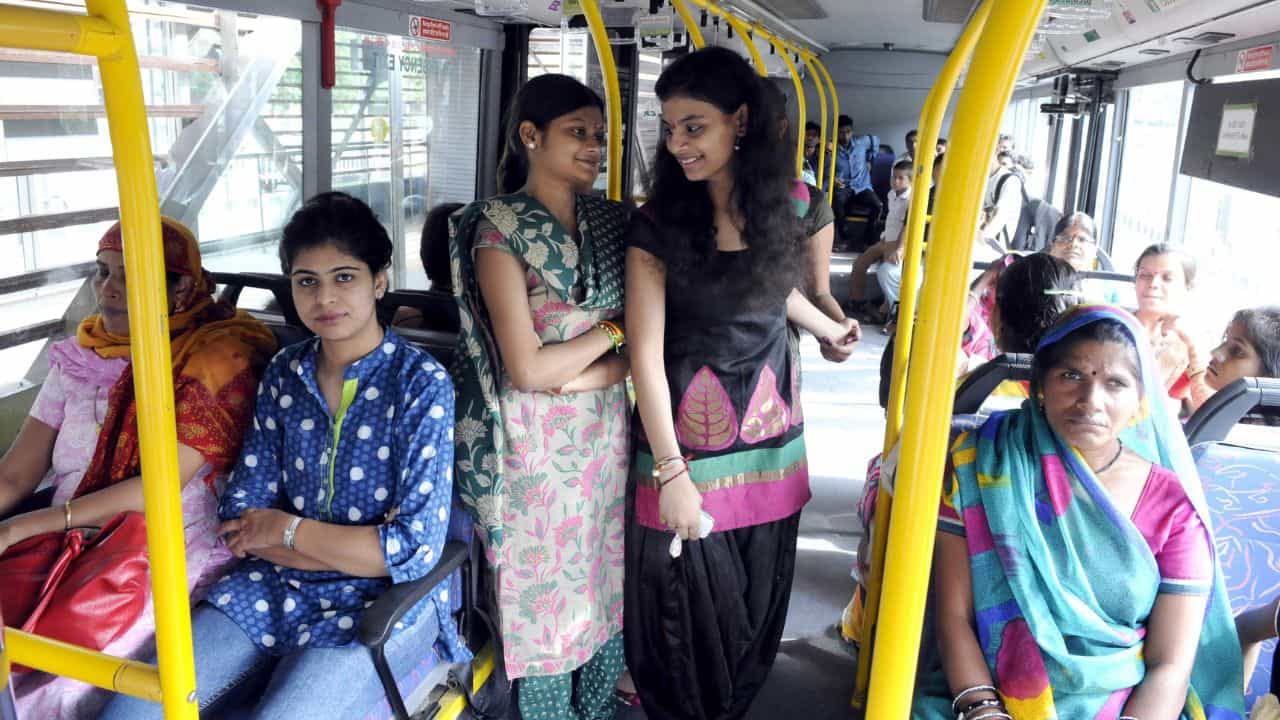 महिलाओं के लिए बड़ी सौगात: 15 जून से फ्री बस यात्रा, ‘प्रियदर्शिनी’ योजना को कैबिनेट की मंजूरी