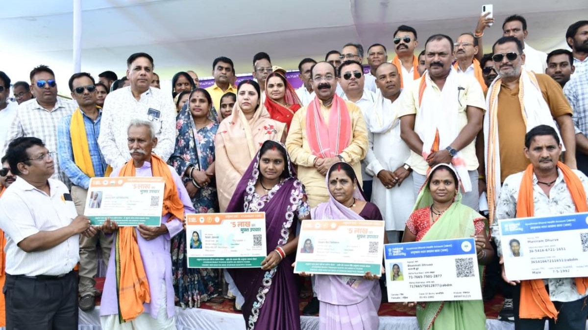 सुशासन तिहार में 42 हजार नक्शों का बंटांकन, अब ‘गांव-शहर चलो अभियान’ से जनता तक पहुंचेगा प्रशासन