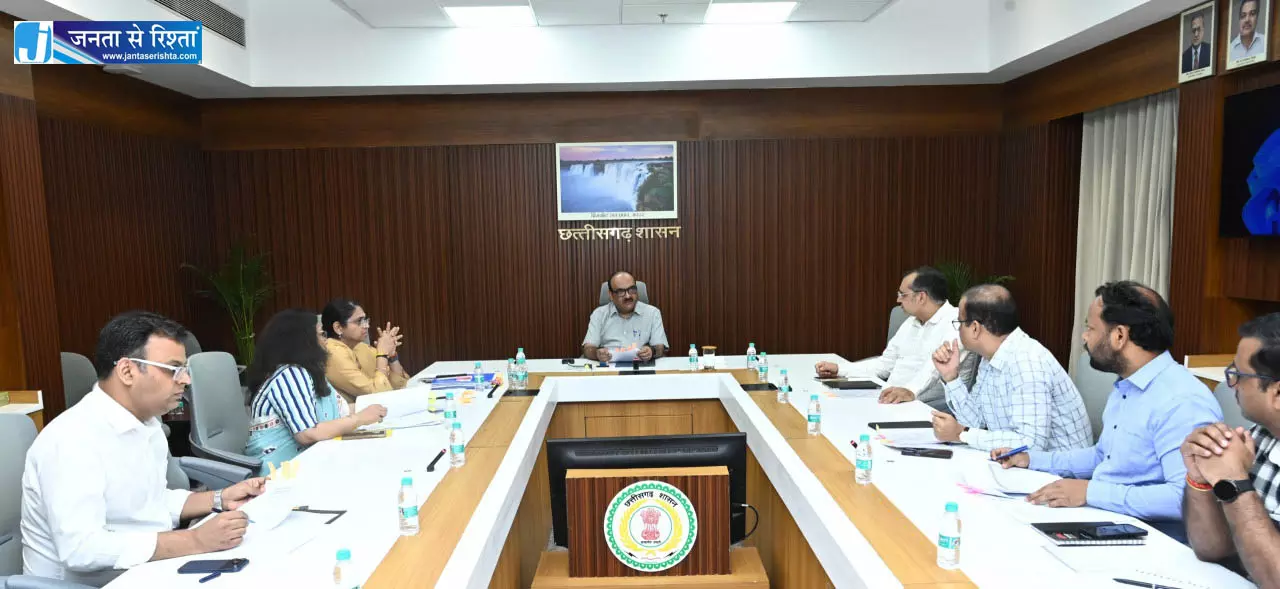 हर पात्र परिवार तक पहुंचेगा प्रधानमंत्री आवास 2.0: मुख्य सचिव ने अधिकारियों से कहा—भूमि सर्वे और कार्ययोजना में न हो देरी
