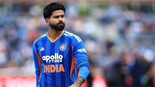 IND vs ENG 1st T20I: श्रेयस अय्यर ने तोड़ा विराट कोहली का रिकॉर्ड, इंग्लैंड में रचा नया इतिहास; बारिश ने बिगाड़ा मैच
